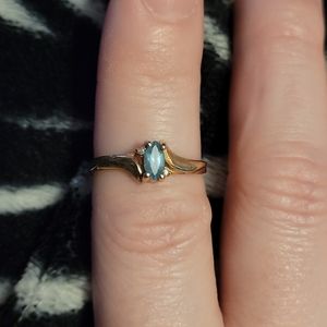 10k Yellow Gold Natural Blue Topaz and Diamond Ring Size 5/6